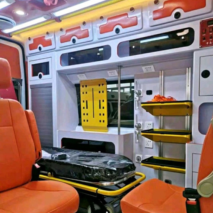 海珠长途救护车护送病人租赁价格